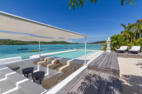 Villa Lagoon - Elegant & Absolute BeachFront in Nusa Ceningan